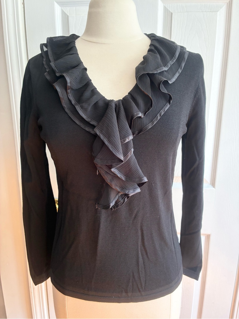 Jones New York V Neck Ruffle Blouse